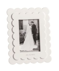 Mud Pie Mr. & Mrs. Scallop Frame - 4" x 6"