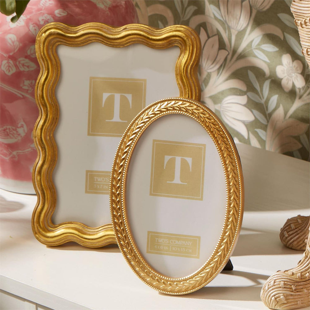 Two's Company Laurel Wreath Gold Oval Frame - Image 5