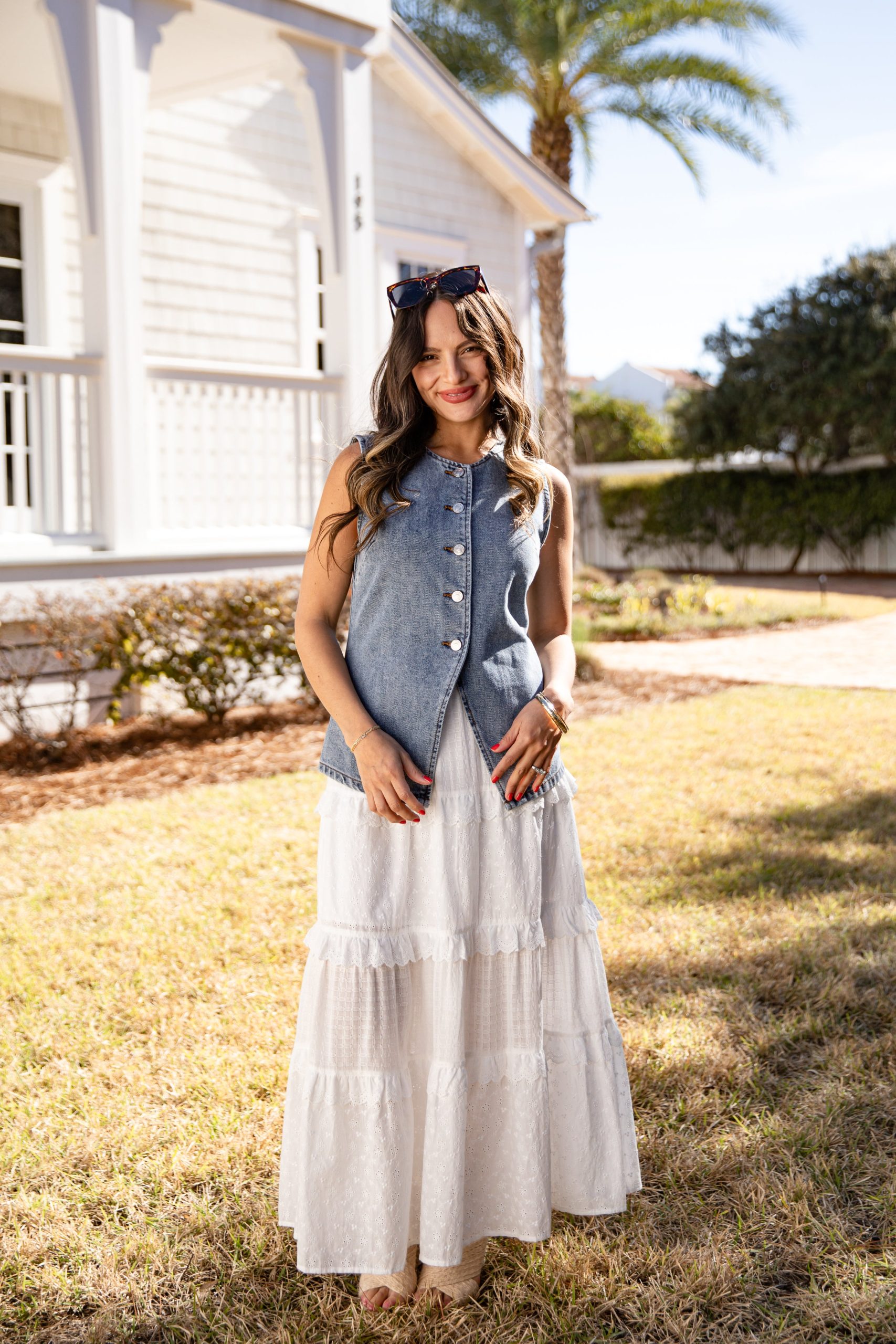 Simply Styled Denim Button Vest - Image 3